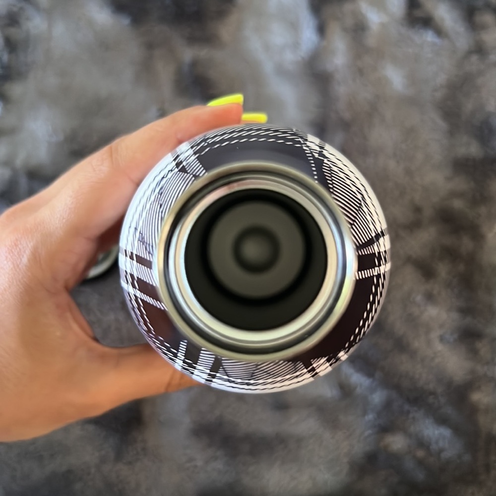 Manna Insulated Water Bottle - Picture 6 of 9